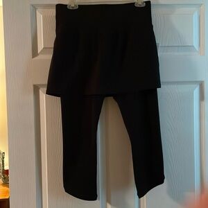 Athleta Women’s Skirted Leggings. New with tag. Black. Knee length.